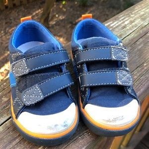 See Kai Run blue shoes- size toddler 7